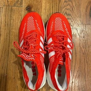 Women’s adidas Ultraboost red size 9.5